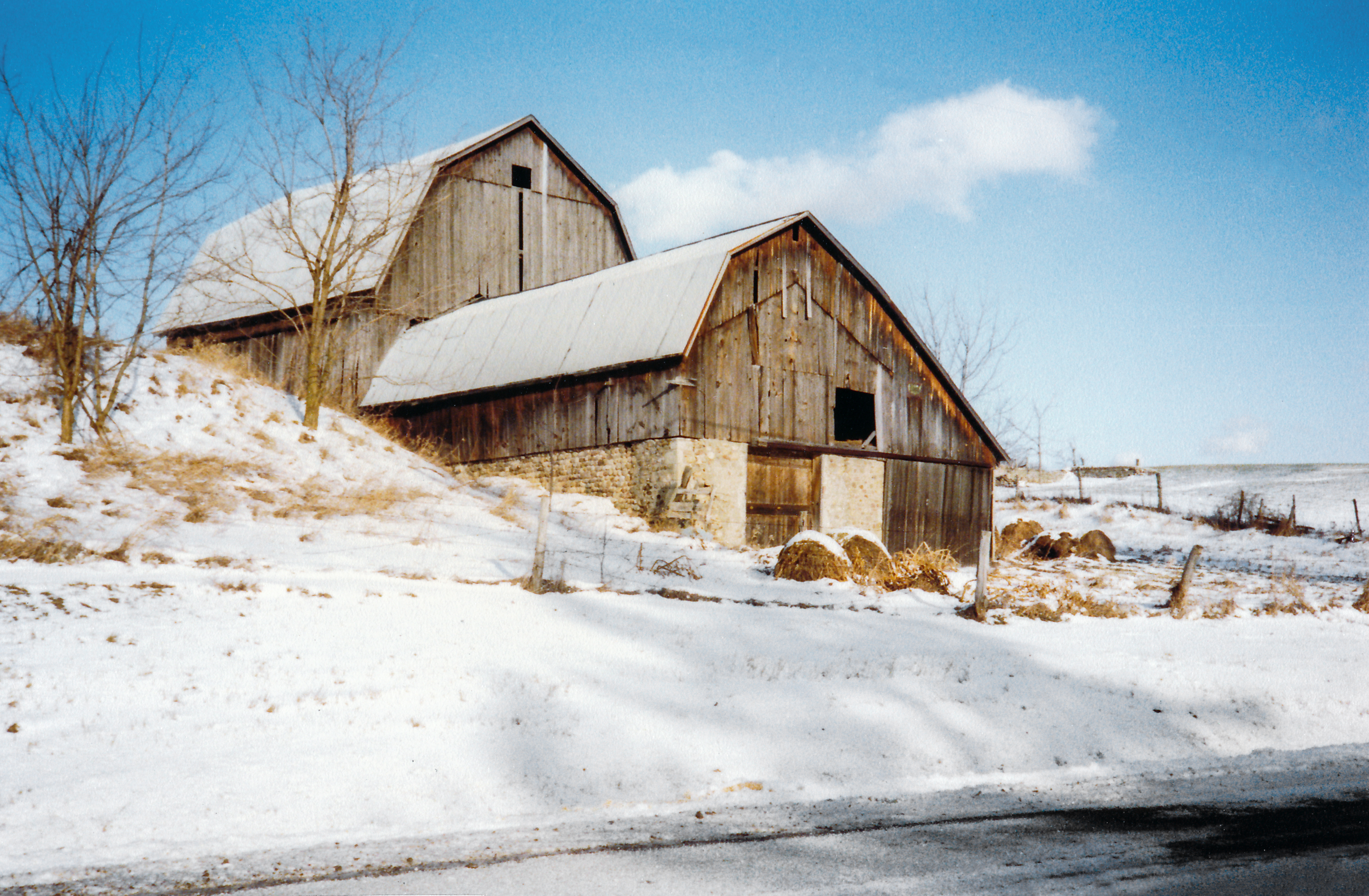 Men-14 Outbuildings 5